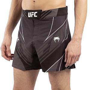 UFC Venum - Pro Line Men's Shorts / Schwarz / XL